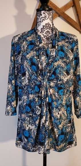new directions Tops - new directions Woman's Top  EUC